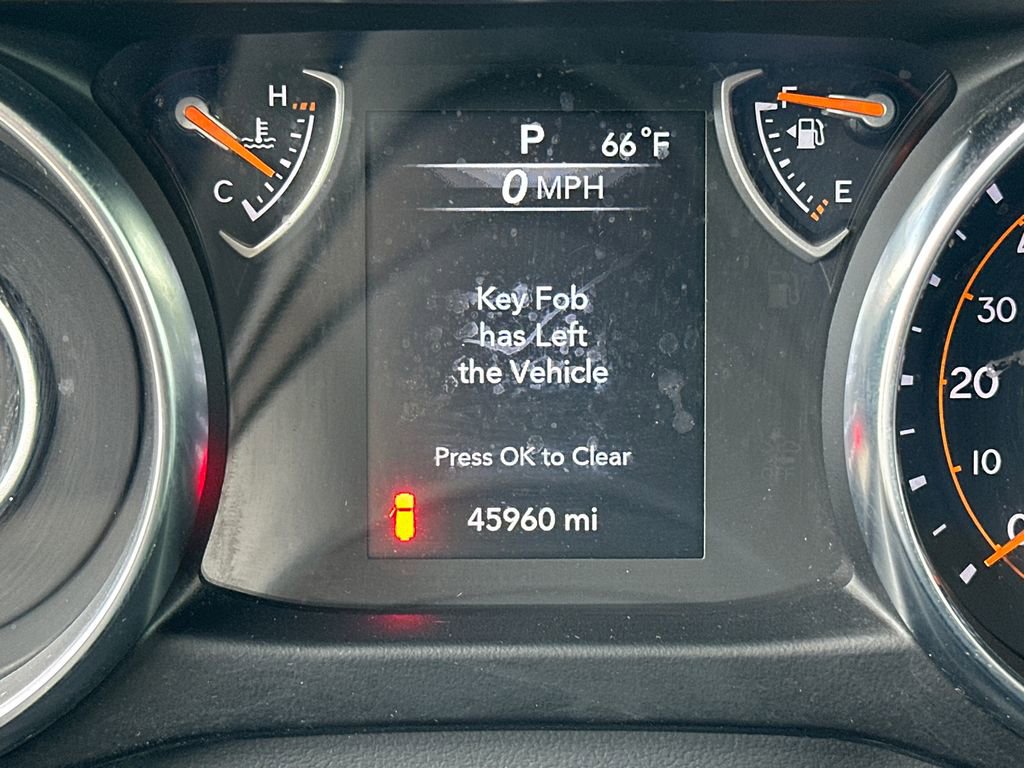 Used 2022 Jeep Wrangler Sport AWD/4WD image 14