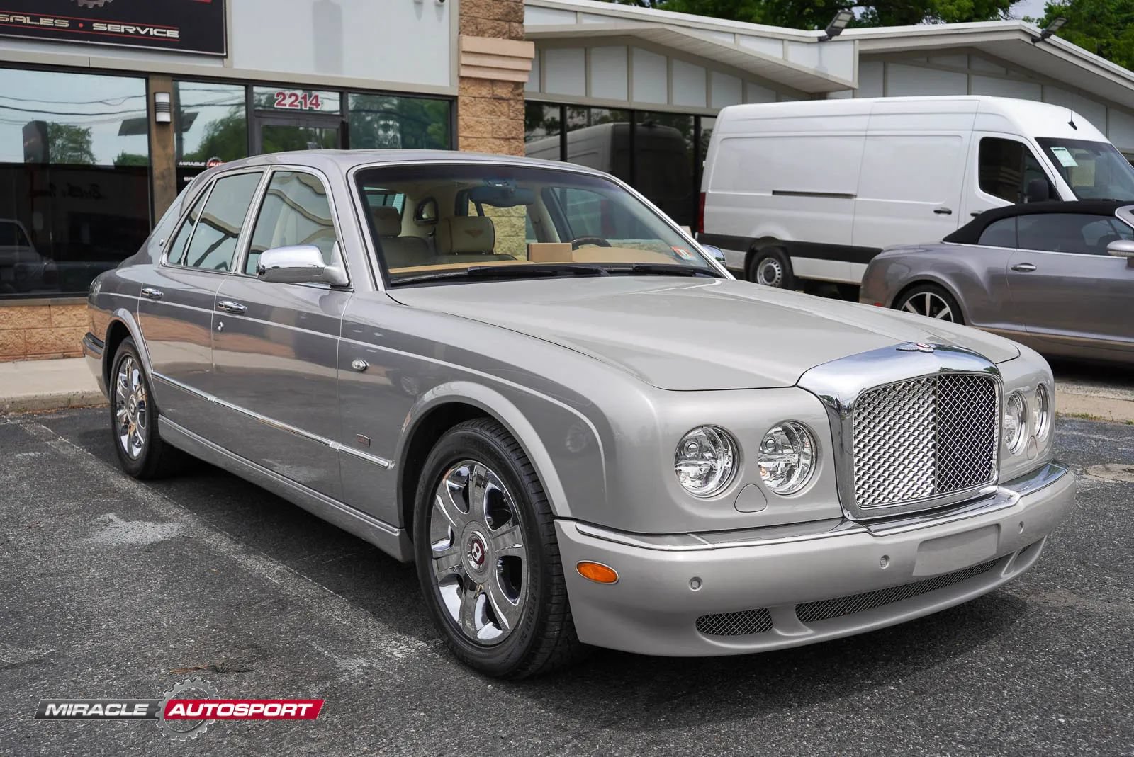 Used 2005 Bentley Arnage RL RWD image 3
