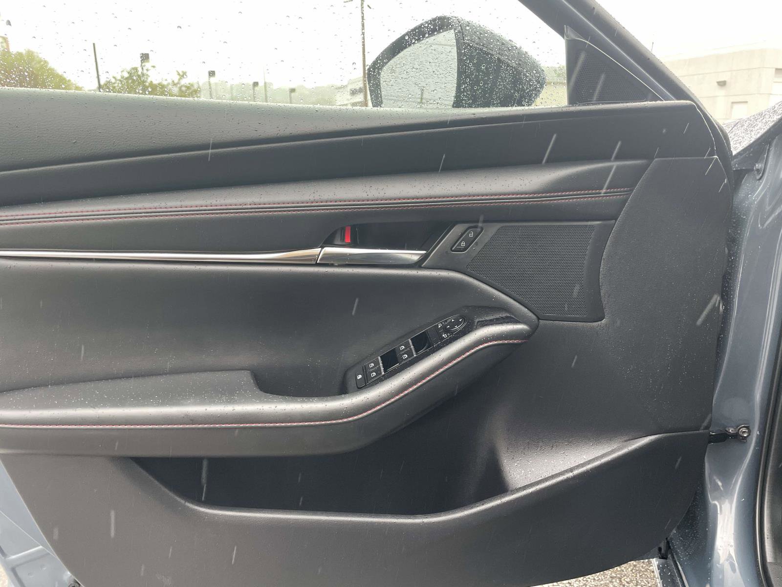 Used 2024 MAZDA MAZDA3 s image 5