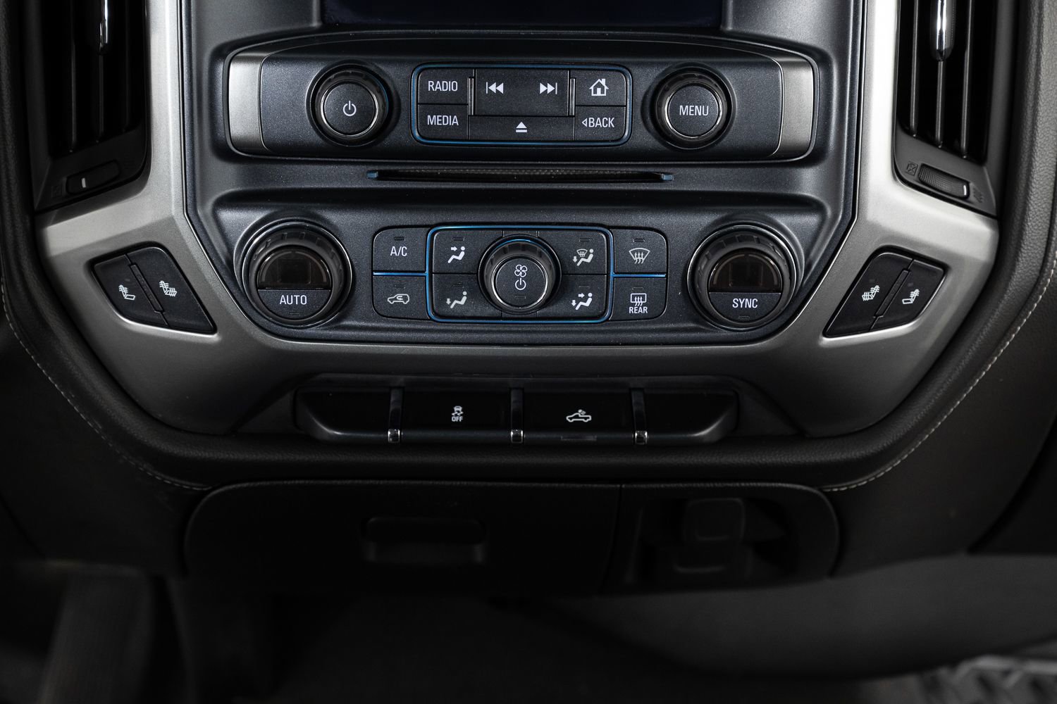 Used 2018 Chevrolet Silverado 1500 LTZ w/ Sport Package image 37