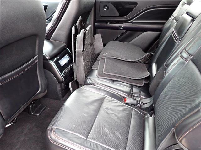 Used 2020 Lincoln Aviator Reserve w/ Equipment Group 201A AWD/4WD image 8