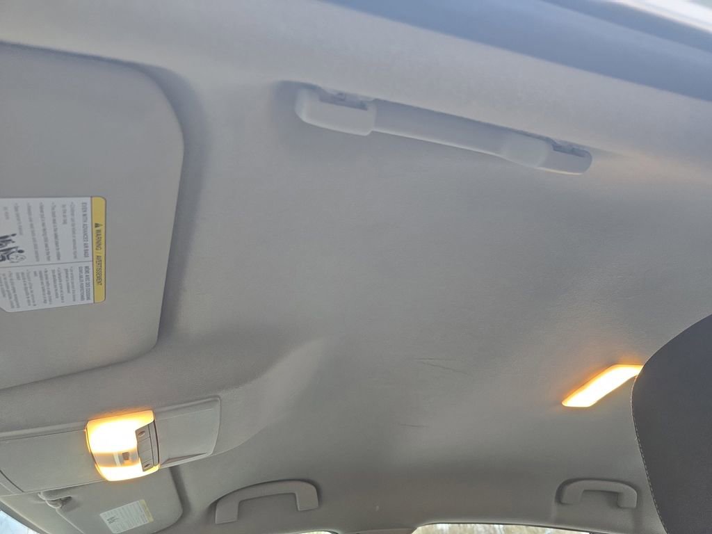 Used 2024 Nissan Sentra SV image 29