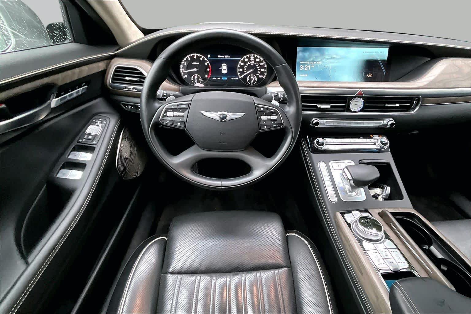 Used 2021 Genesis G90 3.3T Premium AWD/4WD image 6
