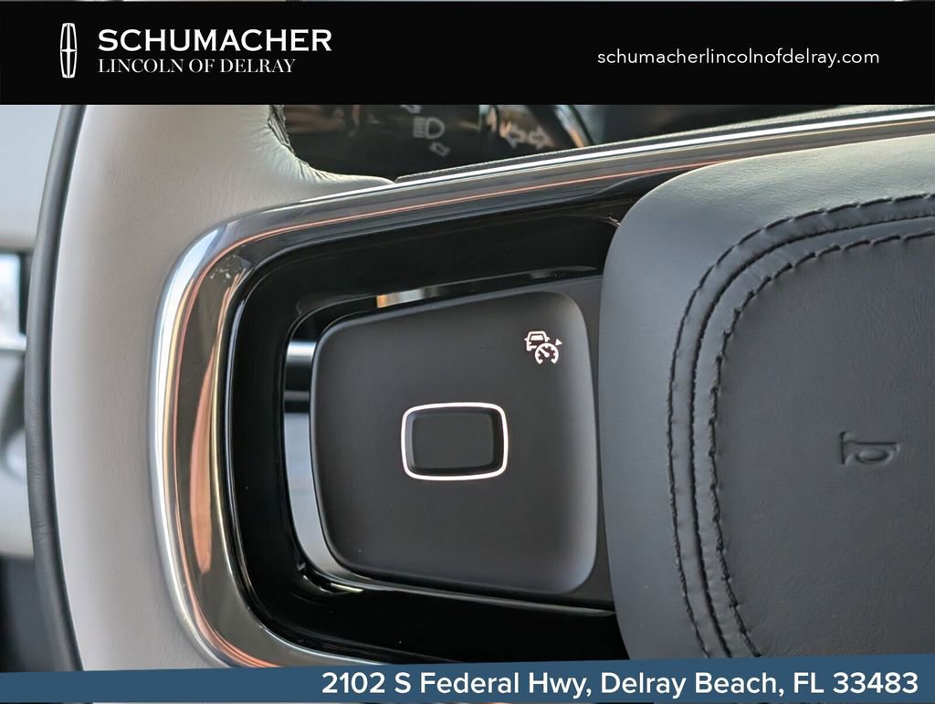 New 2026 Lincoln Navigator Premiere AWD/4WD image 20