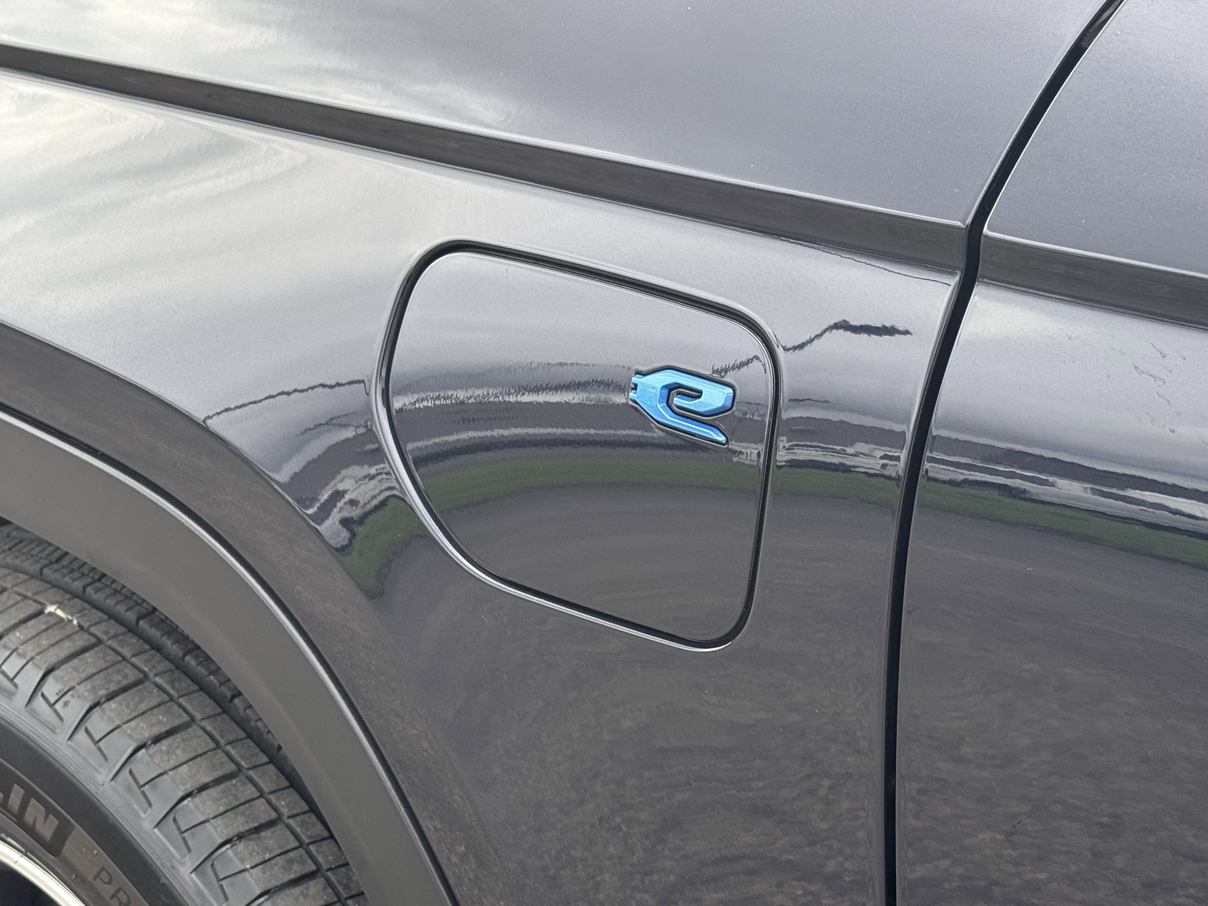 Used 2024 Jeep Grand Cherokee Limited 4xe image 11