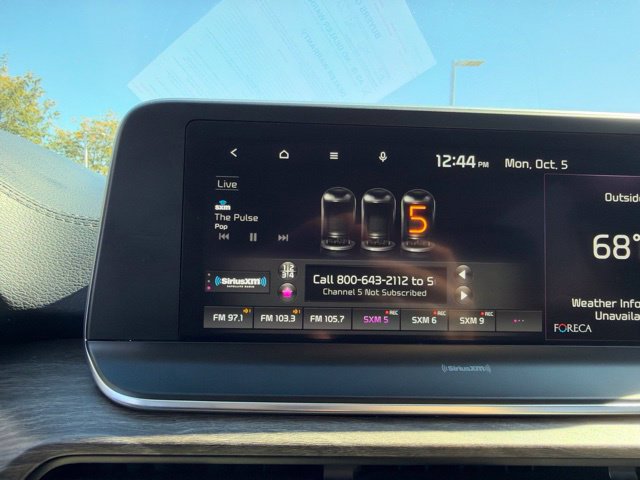 Certified 2021 Kia Telluride EX w/ EX Premium Package AWD/4WD image 19