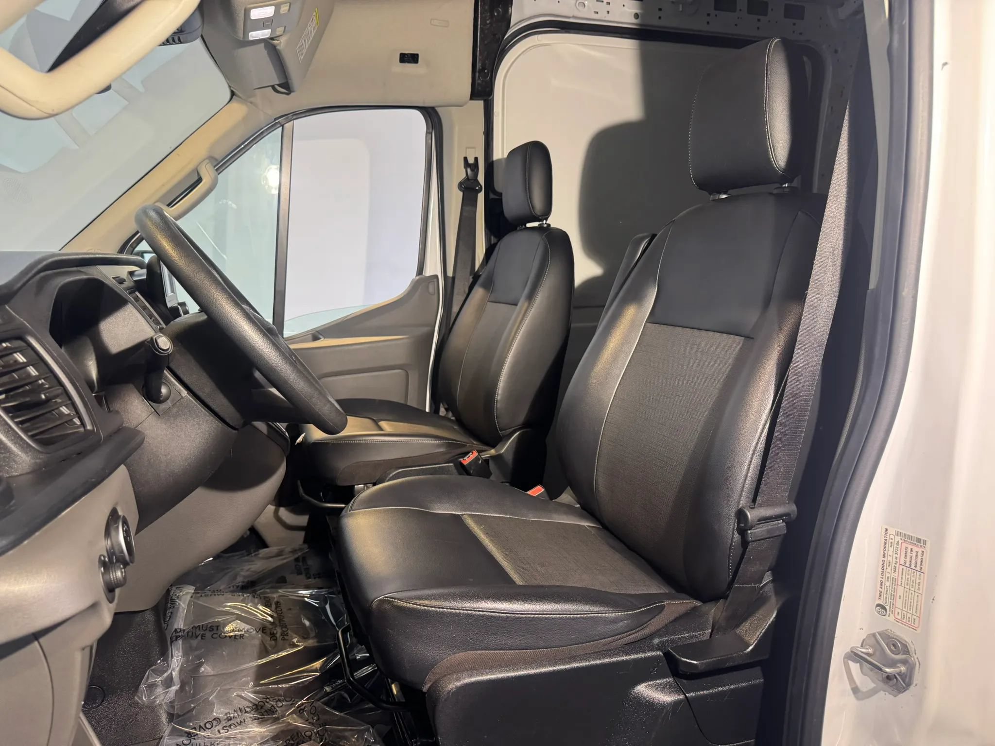 Used 2021 Ford Transit 250 Medium Roof RWD image 8