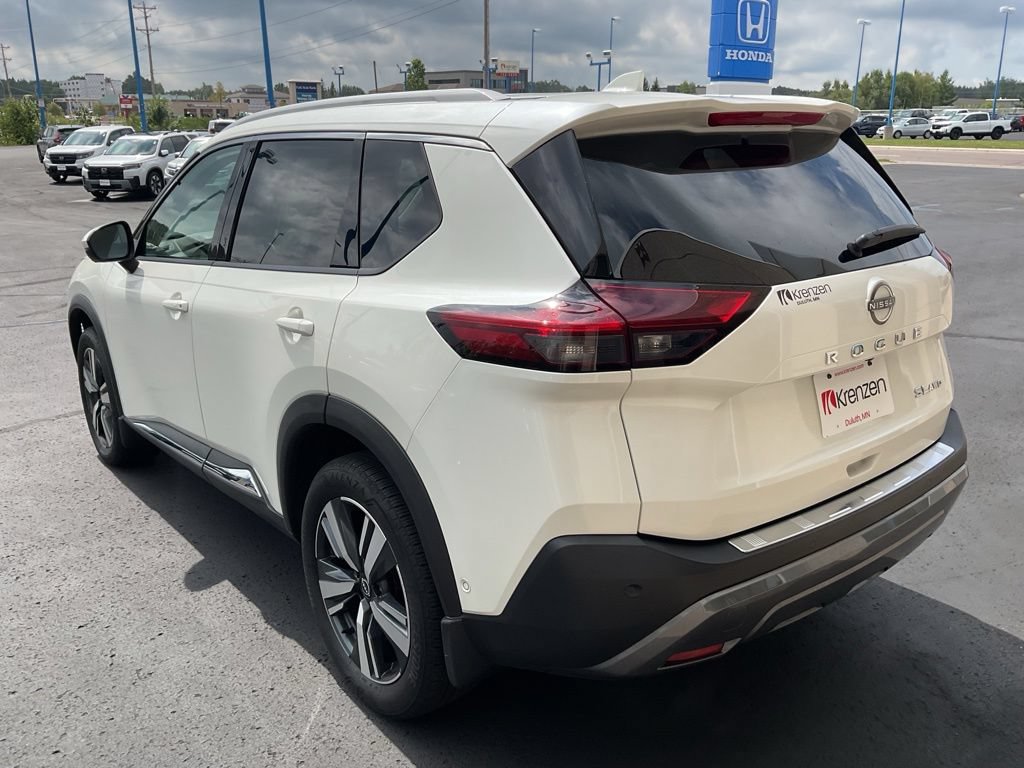 Used 2023 Nissan Rogue SL w/ SL Premium Package AWD/4WD image 7