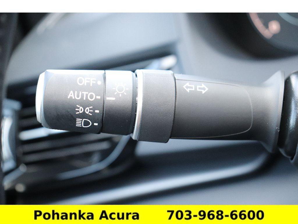 Used 2025 Acura RDX Base image 11