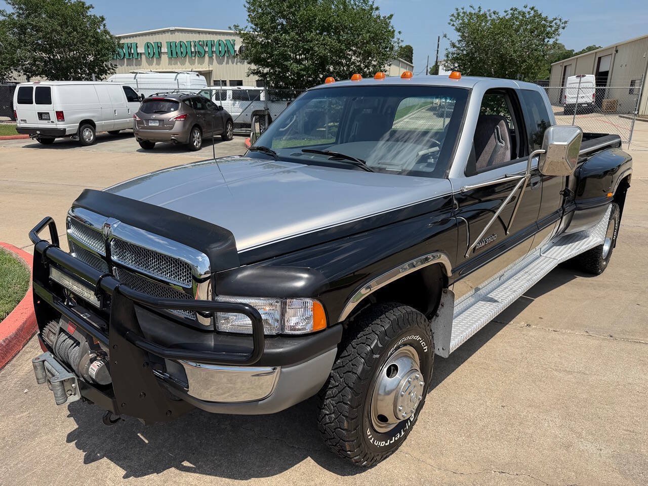 Used 1998 Dodge Ram 3500 Truck 4x4 Quad Cab image 80