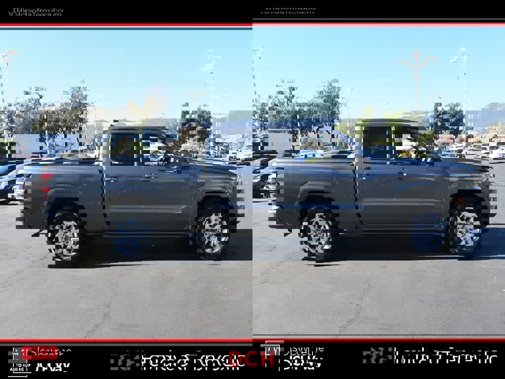 Used 2023 Nissan Frontier SV image 5