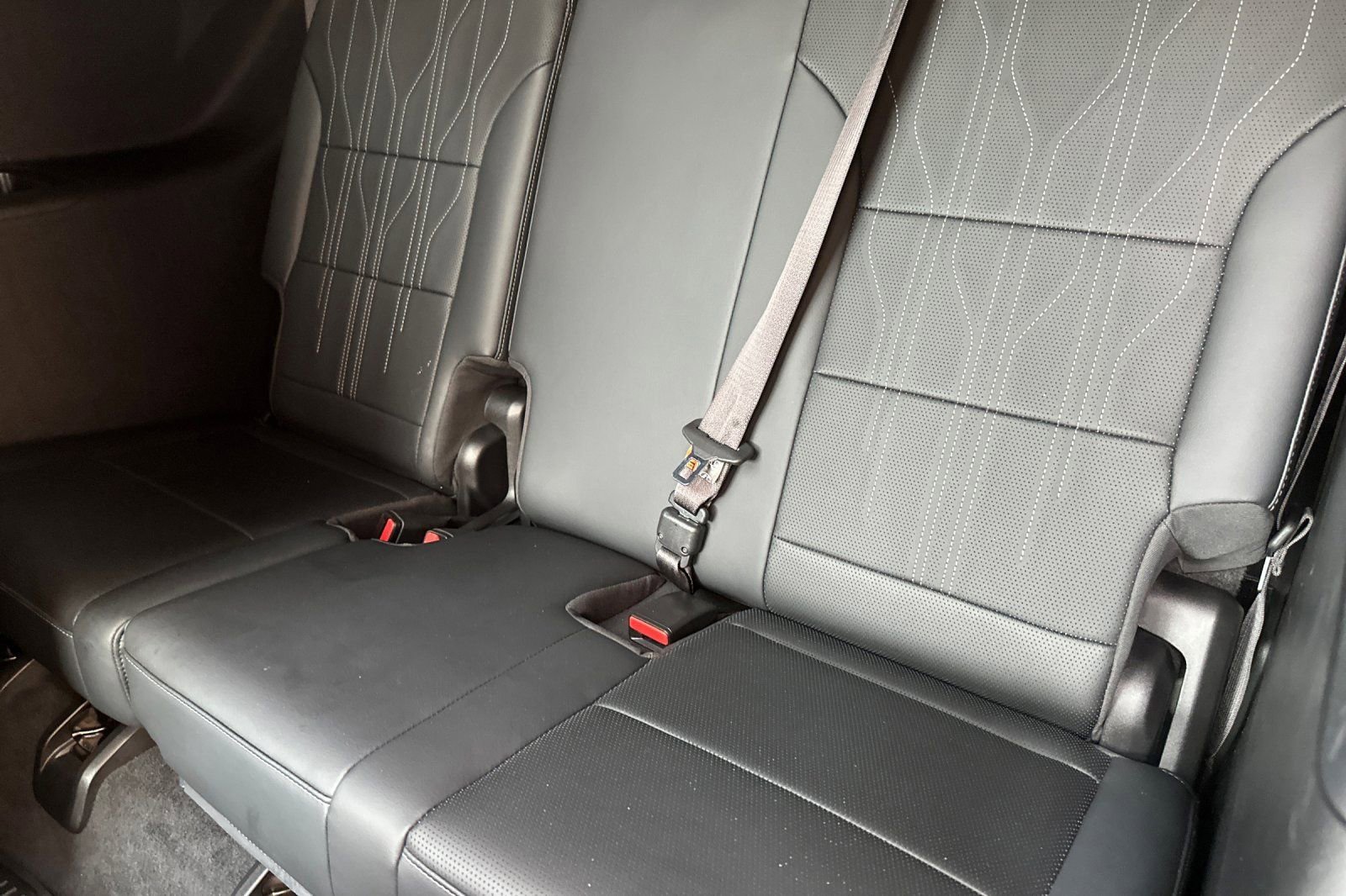 Certified 2025 Buick Enclave Avenir w/ Super Cruise Package image 16