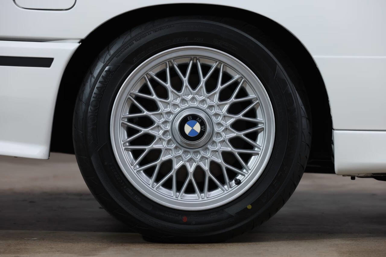 Used 1988 BMW M3 Coupe image 33