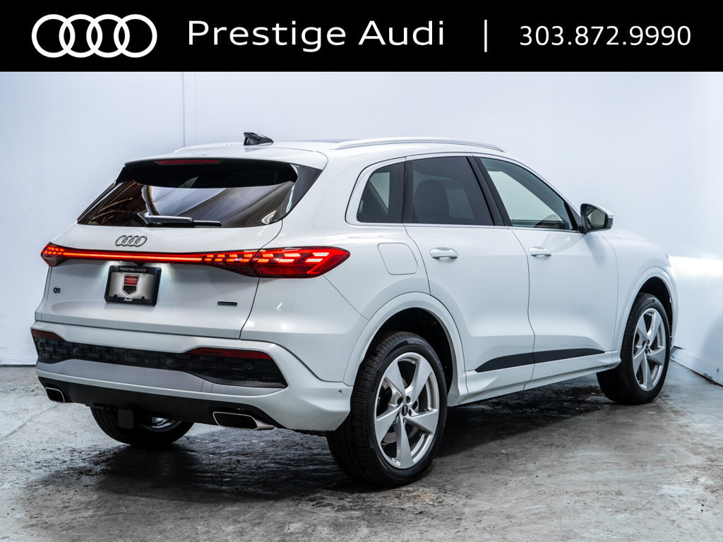 Used 2025 Audi Q5 Premium Plus w/ Premium Plus AWD/4WD image 8
