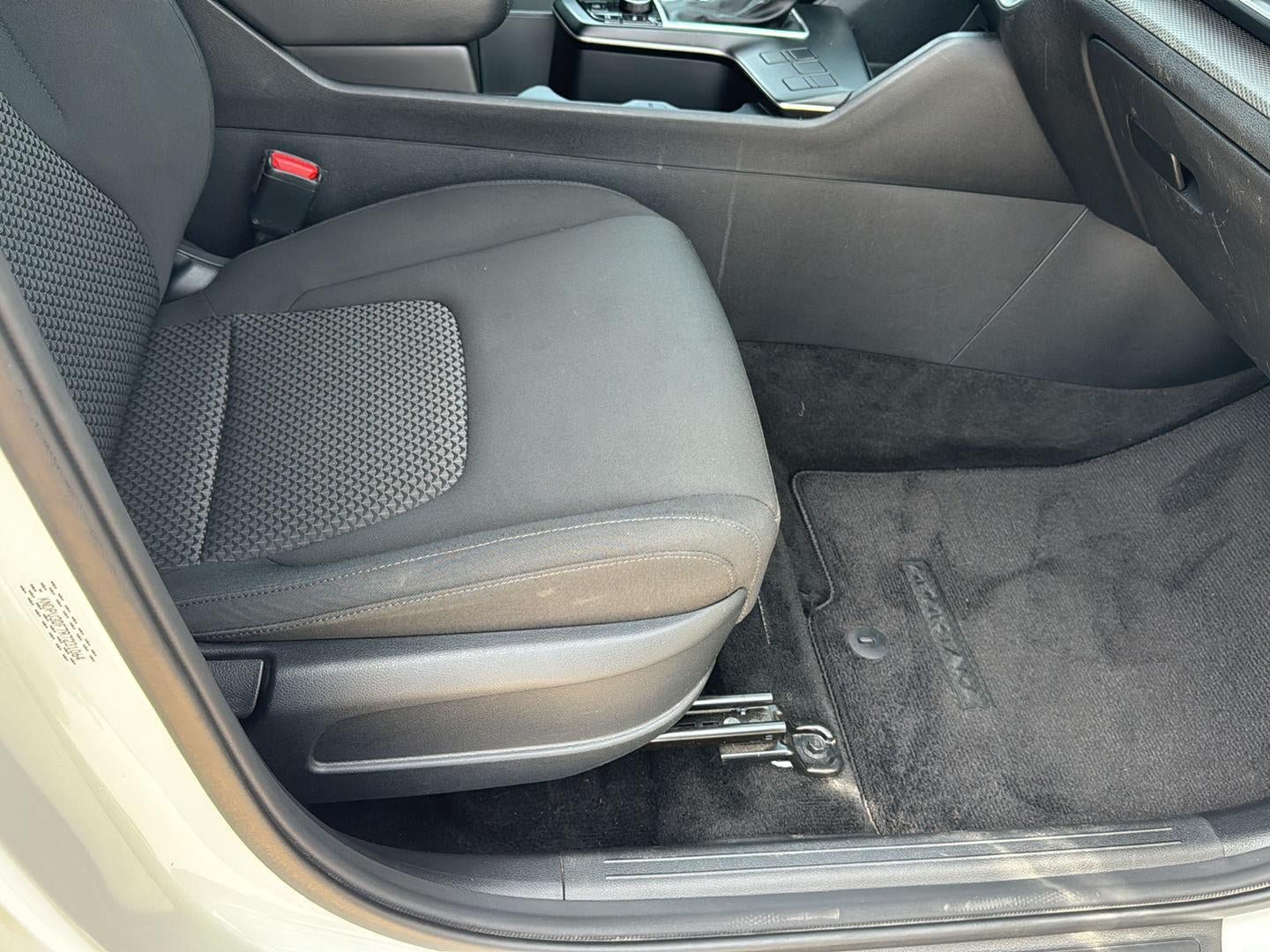 Used 2024 Kia Sportage LX FWD image 15