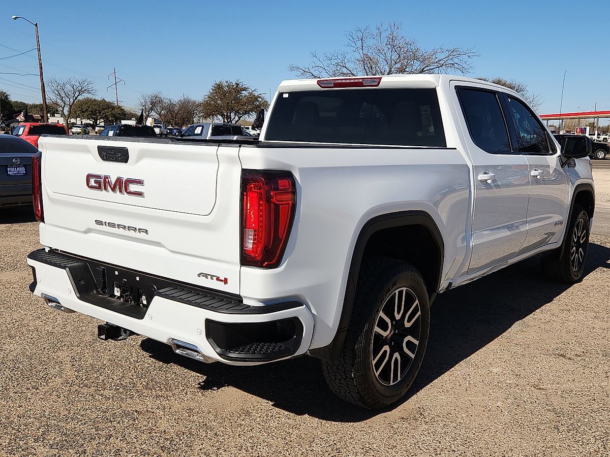 Used 2025 GMC Sierra 1500 AT4 image 3