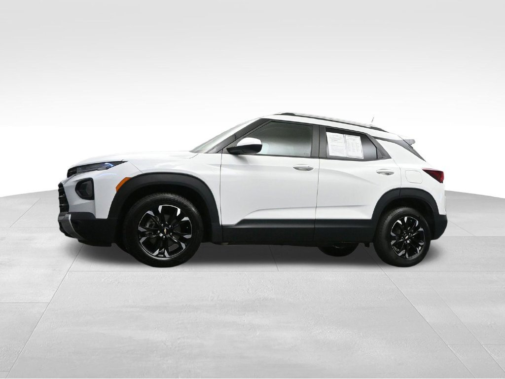 Used 2023 Chevrolet TrailBlazer LT w/ Convenience Package FWD image 24