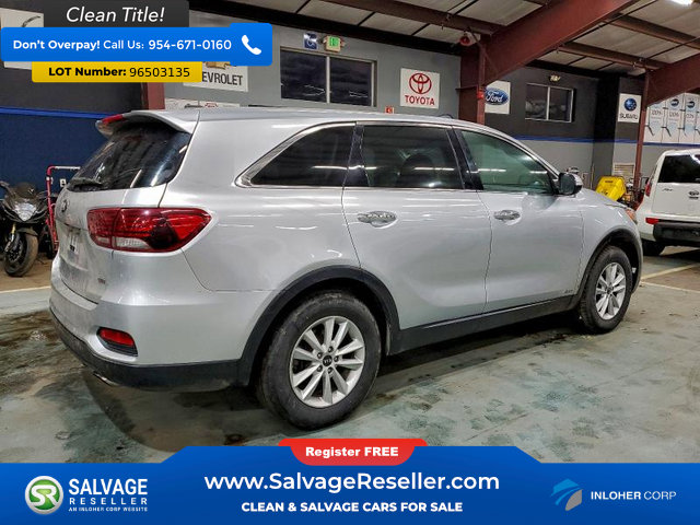 Used 2019 Kia Sorento AWD image 4