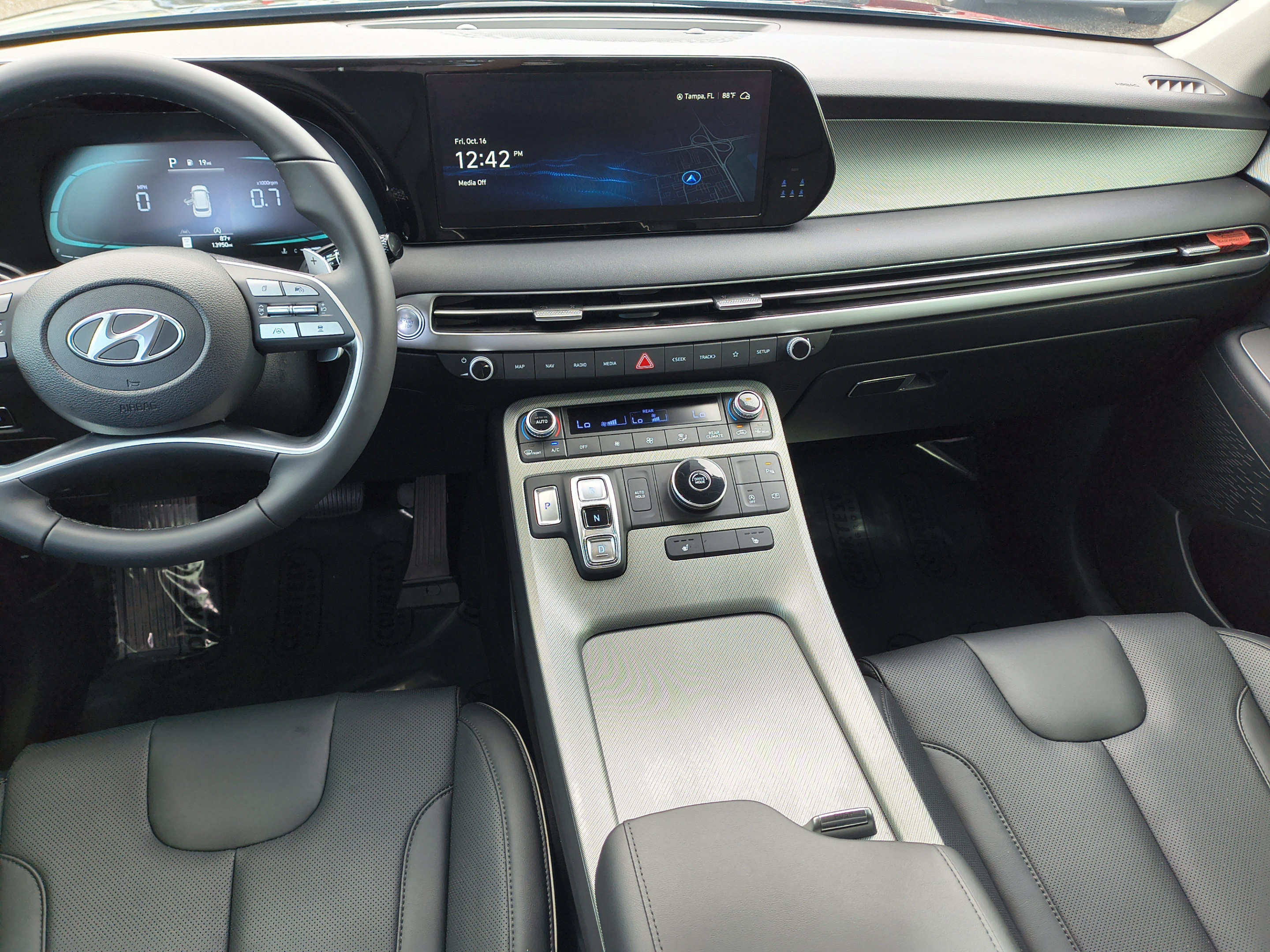 Used 2024 Hyundai Palisade XRT FWD image 13