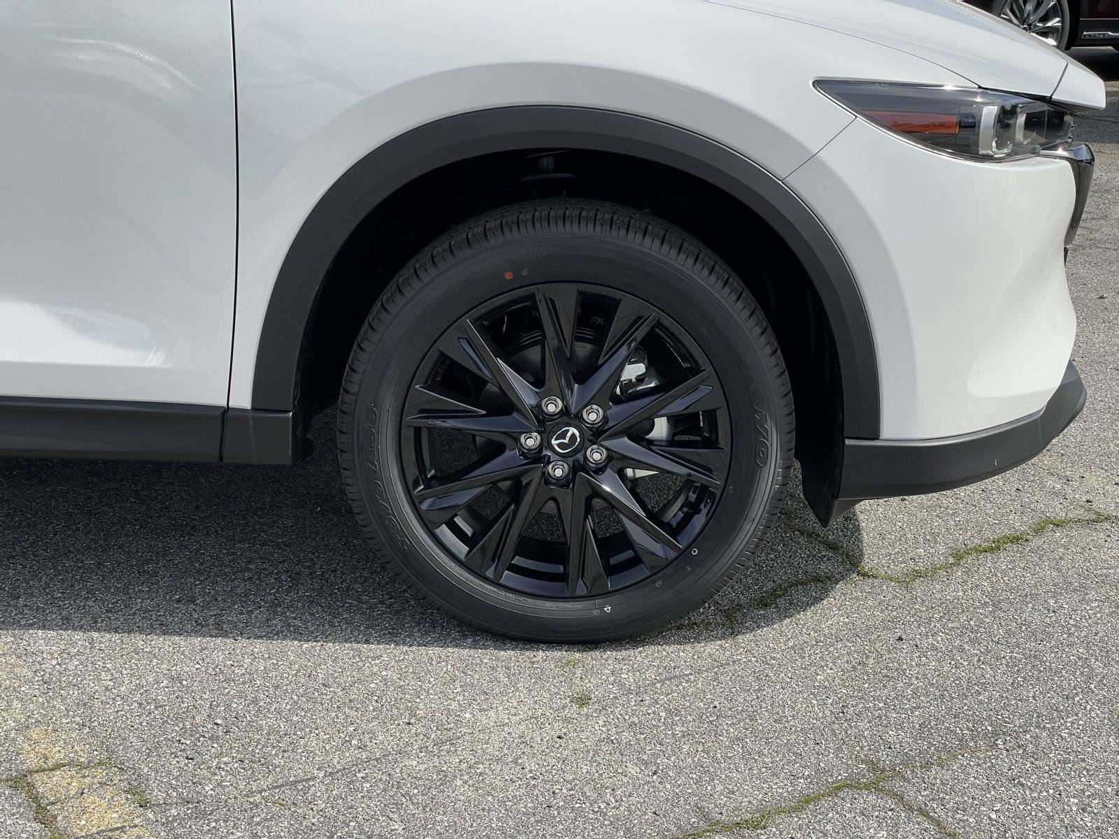 New 2025 MAZDA CX-5 Carbon Edition image 28