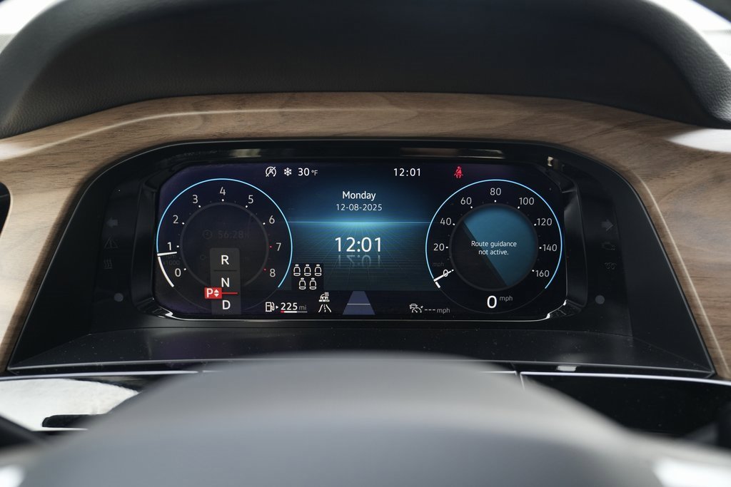 Used 2024 Volkswagen Atlas SE image 46