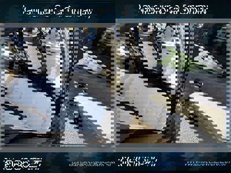 Used 2016 Toyota Prius Four Touring w/ Premium Convenience Package image 17