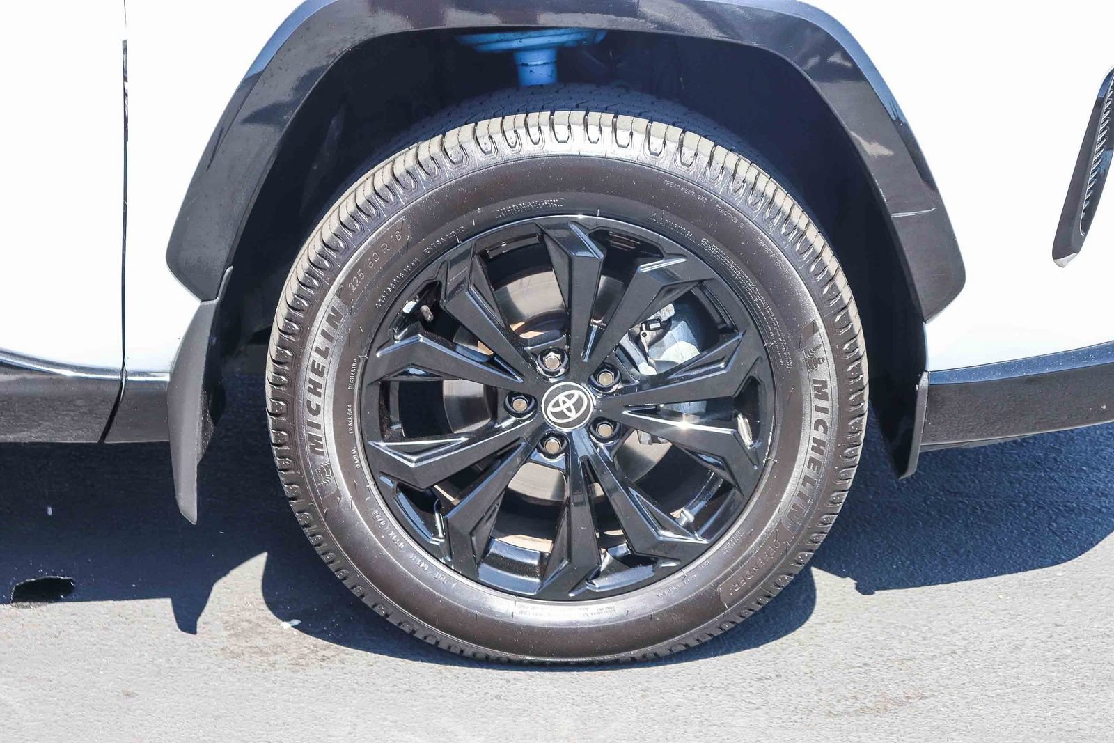 Certified 2023 Toyota RAV4 SE w/ Convenience Package AWD/4WD image 11