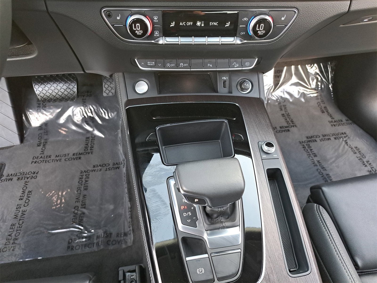 Used 2024 Audi Q5 2.0T Premium Plus w/ Premium Plus Package image 22