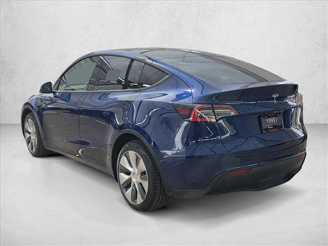 Used 2021 Tesla Model Y Long Range image 7