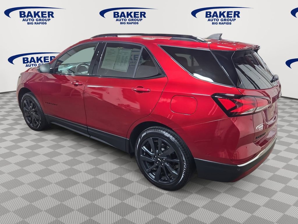 Used 2023 Chevrolet Equinox RS w/ RS Leather Package AWD/4WD image 6