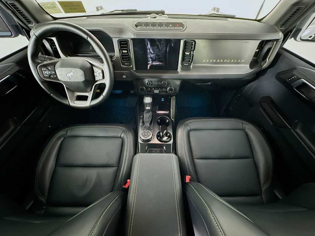 Used 2025 Ford Bronco Badlands AWD/4WD image 10