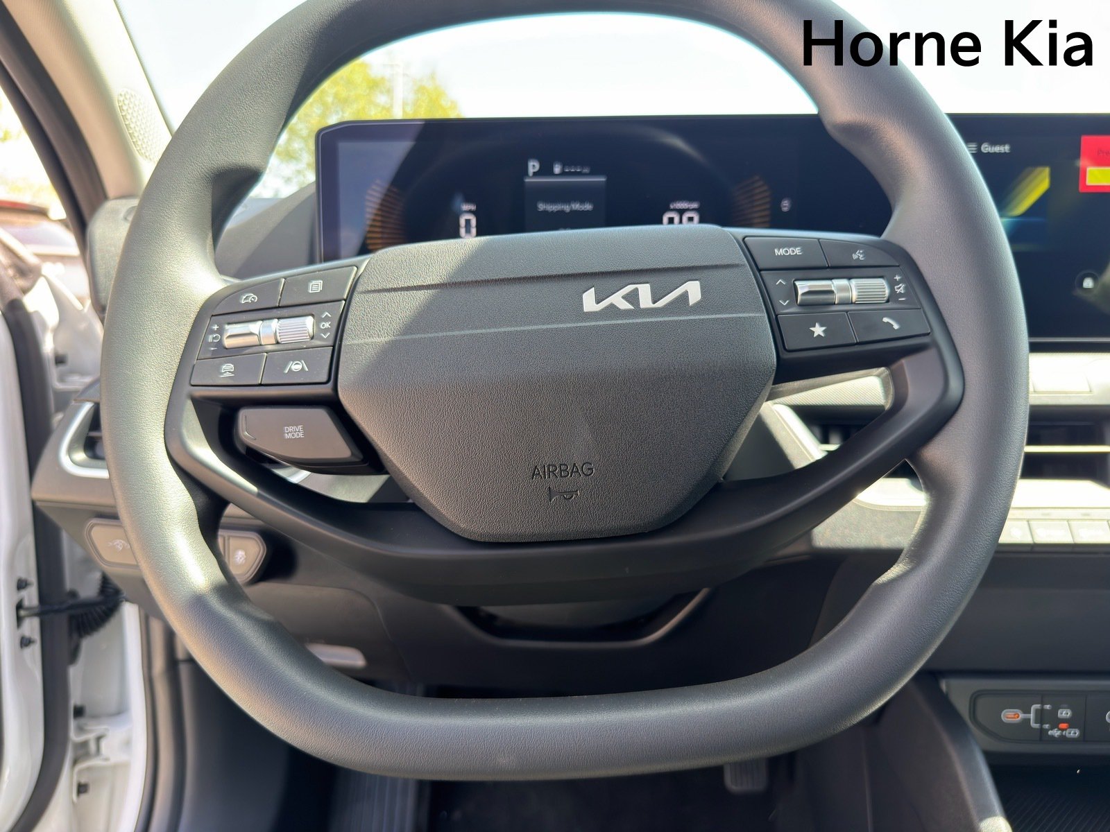 New 2026 Kia K4 FWD image 12