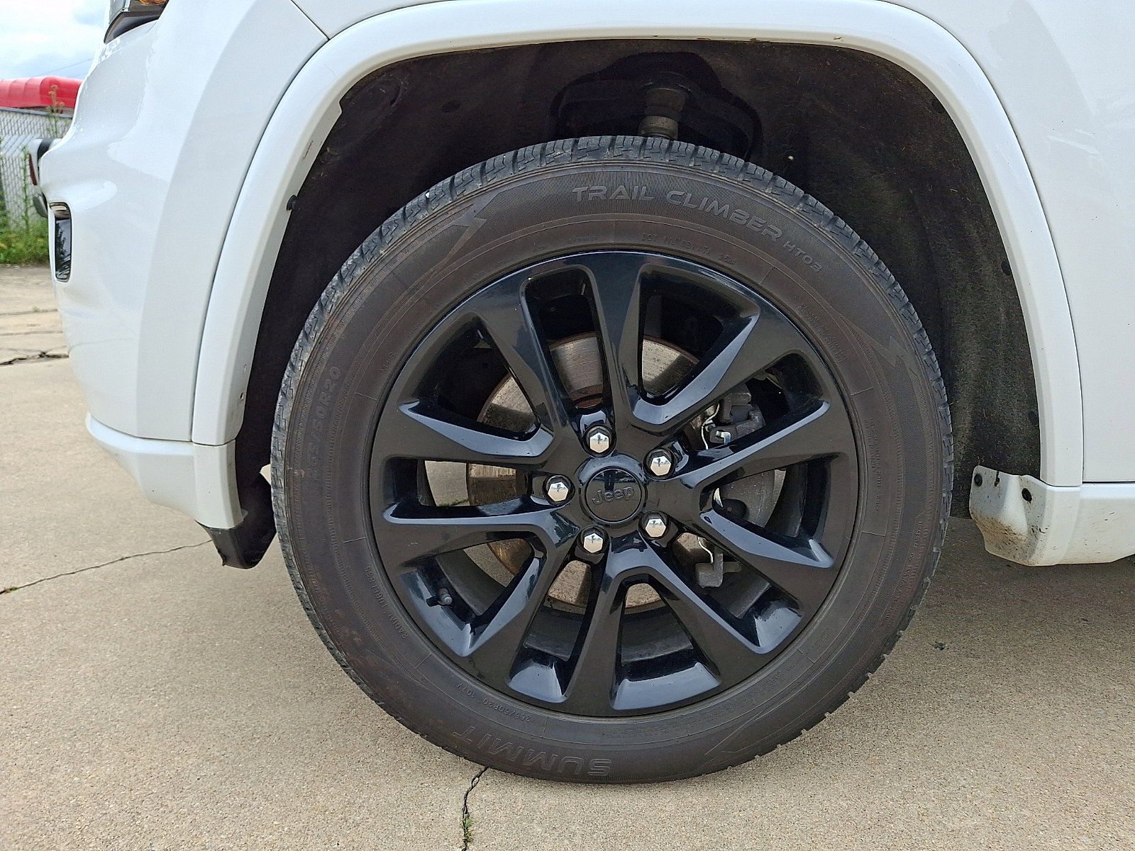 Used 2021 Jeep Grand Cherokee Laredo X AWD/4WD image 28