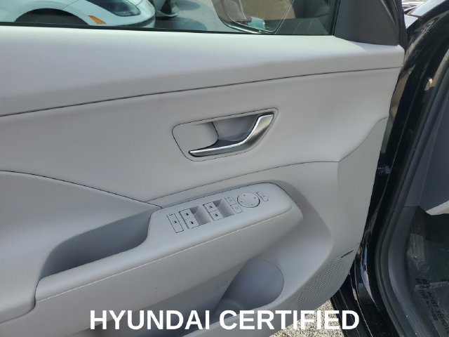Certified 2024 Hyundai Kona Limited FWD image 10
