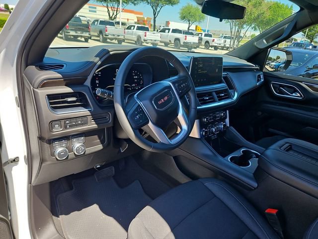 Used 2024 GMC Yukon SLE image 10