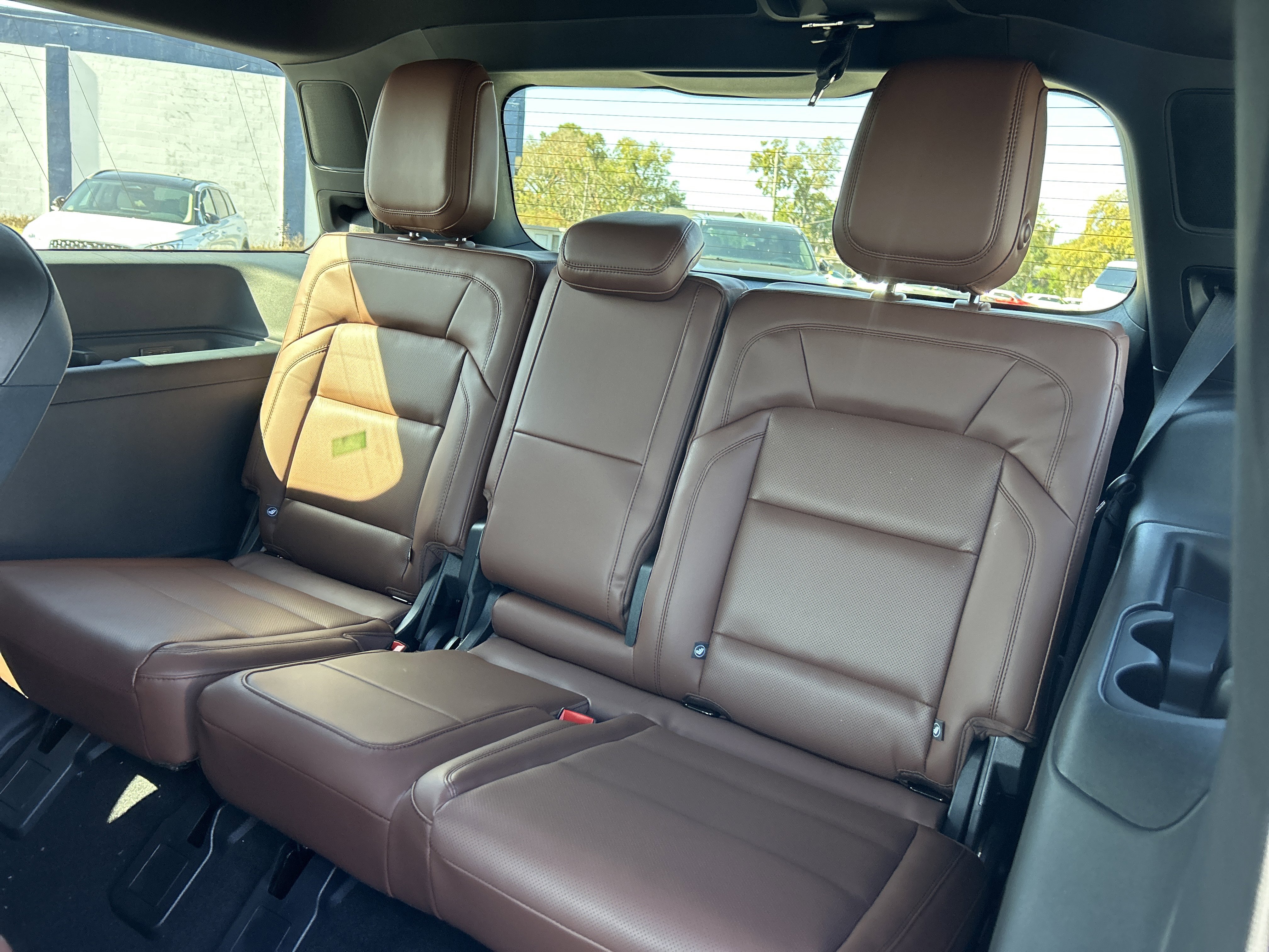 New 2026 Lincoln Navigator Reserve image 16