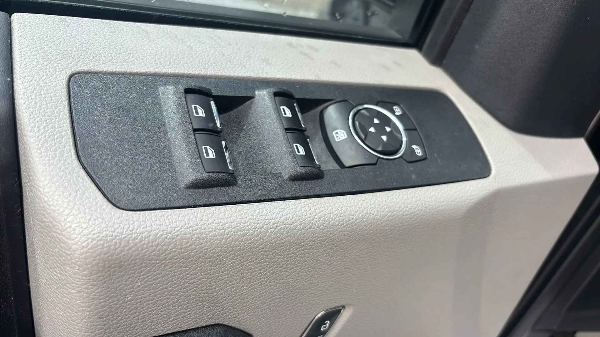 Used 2020 Ford F250 XL w/ STX Appearance Package AWD/4WD image 21