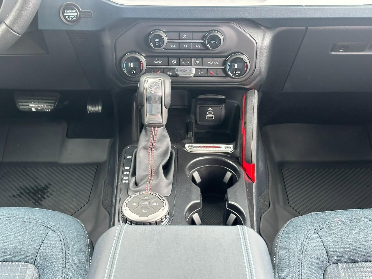 New 2026 Ford Bronco Heritage Edition image 8