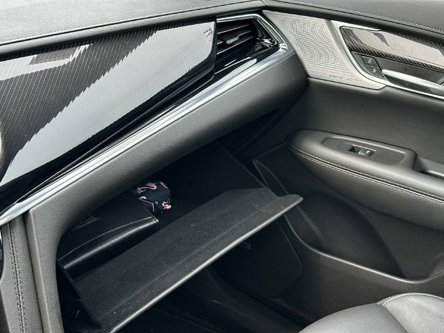 Used 2023 Cadillac XT6 Sport w/ LPO, Floor Liner Package AWD/4WD image 36