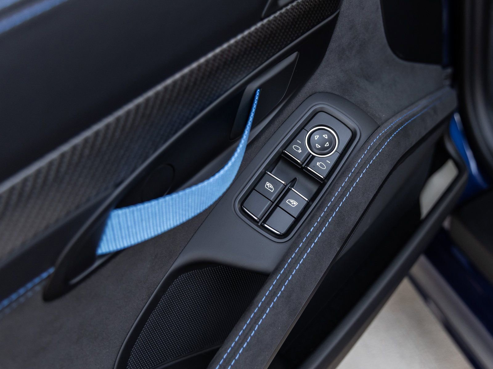 Certified 2025 Porsche 718 Boxster Spyder RS image 30