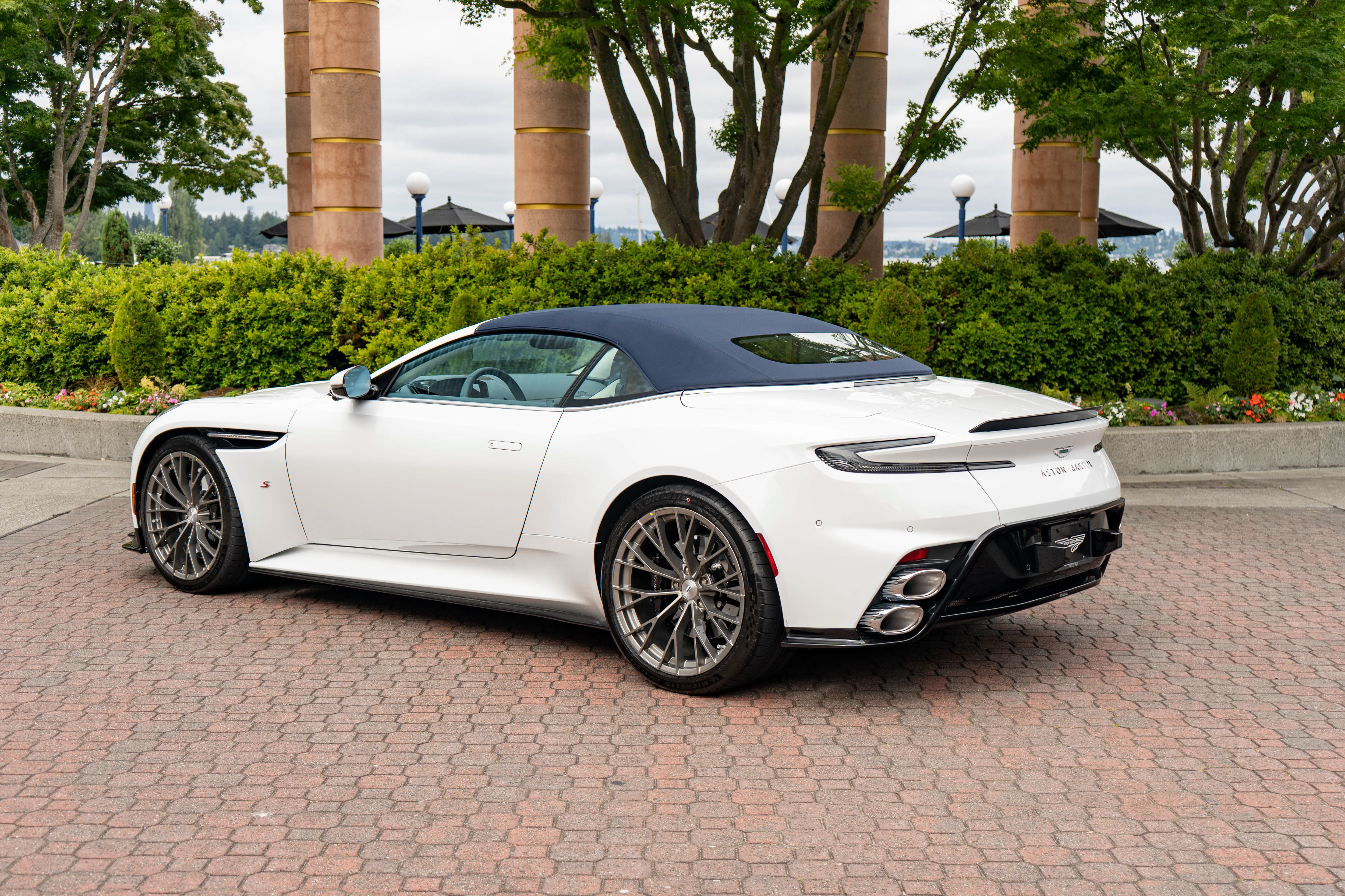 New 2026 Aston Martin DB12 Convertible RWD image 2
