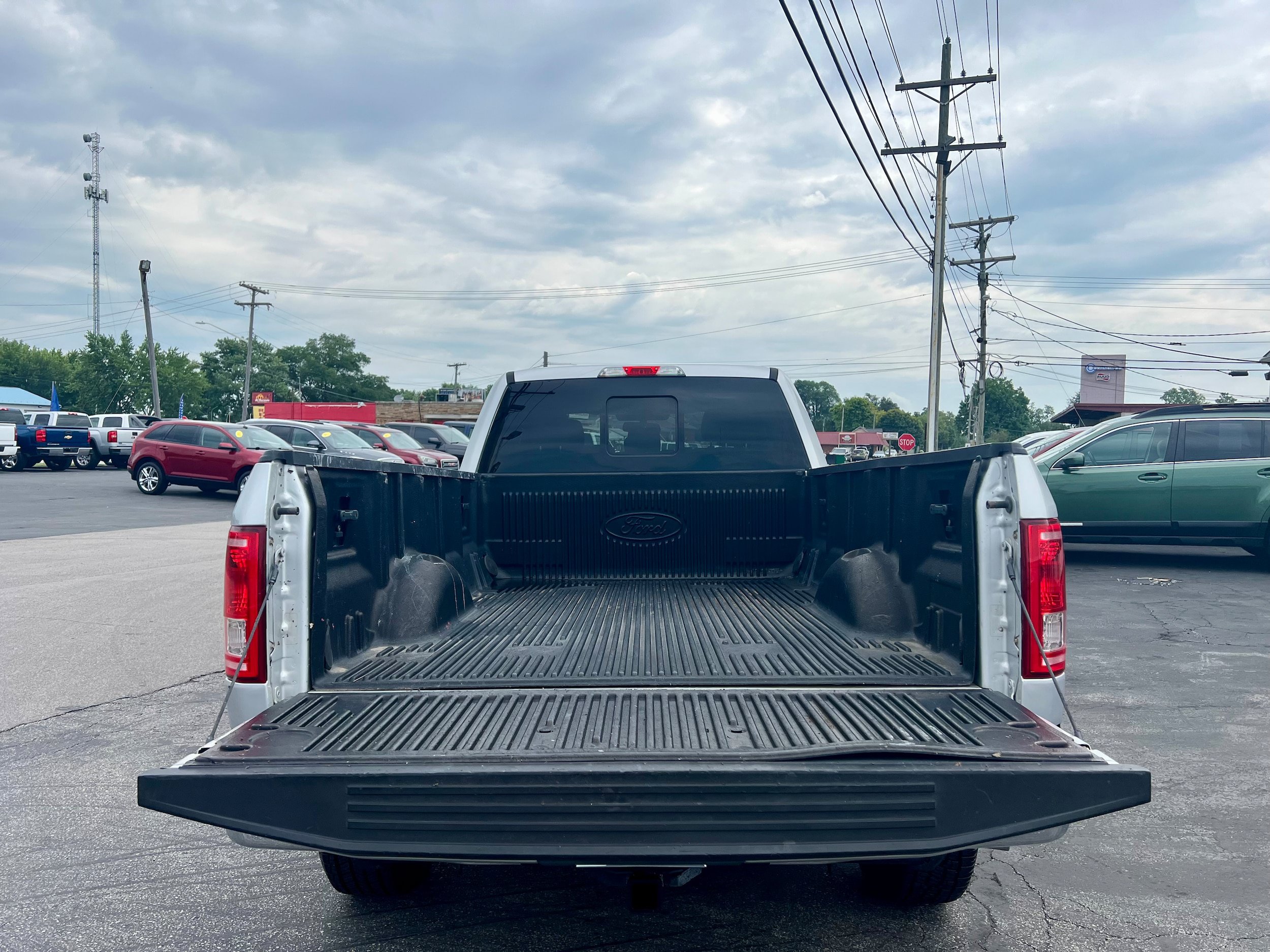 Used 2016 Ford F150 XLT w/ Equipment Group 302A Luxury AWD/4WD image 20
