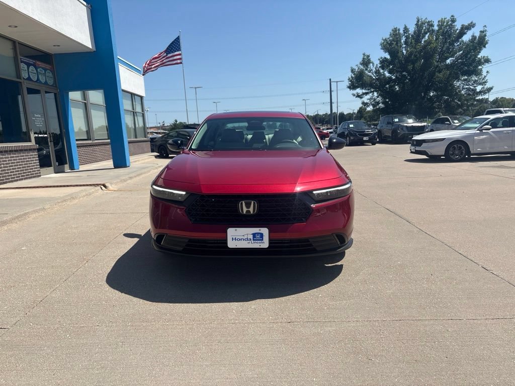 Certified 2025 Honda Accord SE image 2