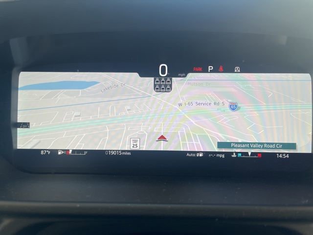 Used 2024 Land Rover Defender 130 S image 13