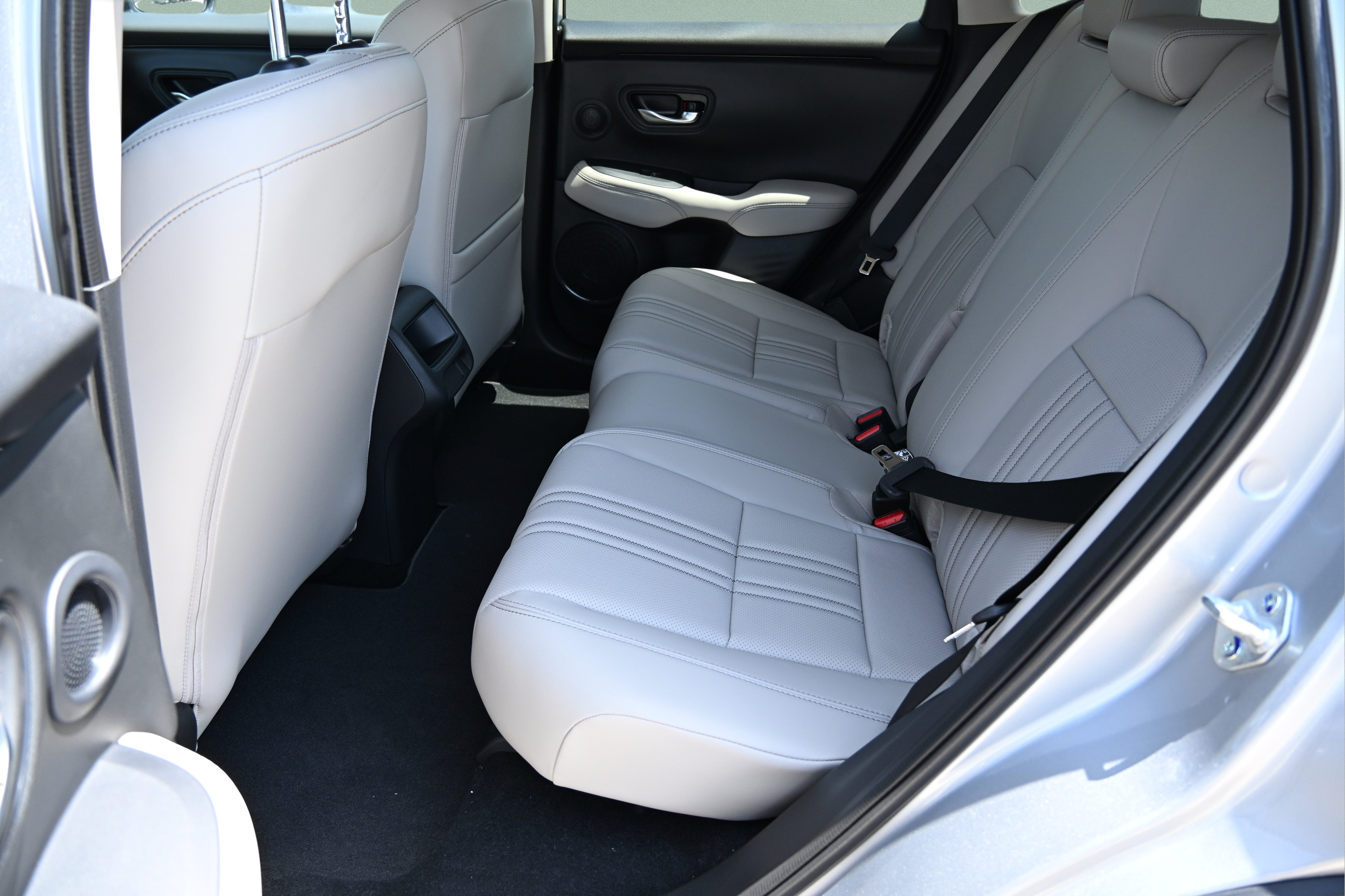 New 2027 Honda HR-V EX-L image 13