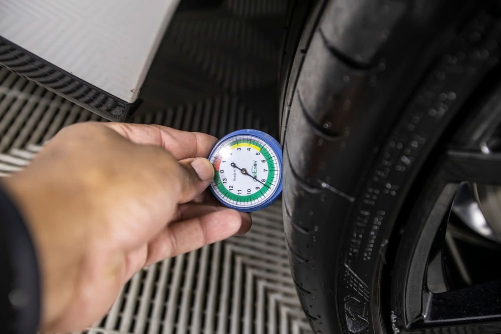 Used 2023 BMW 840i 840i w/ Comfort Seating Package image 51