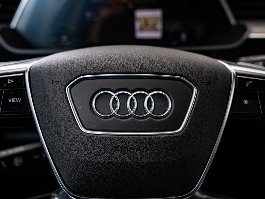 Used 2022 Audi e-tron Premium w/ Convenience Plus Package image 30