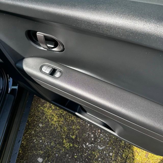 Certified 2025 Hyundai Ioniq 5 SE image 16