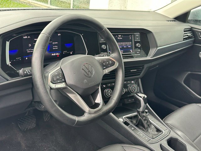 Used 2023 Volkswagen Jetta SE FWD image 29