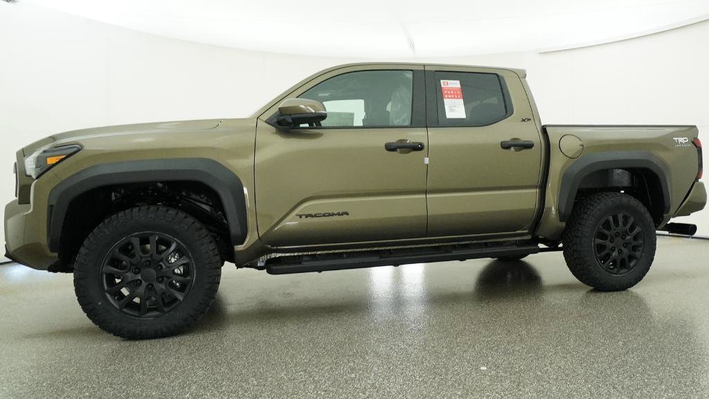 New 2026 Toyota Tacoma TRD Off-Road AWD/4WD image 21